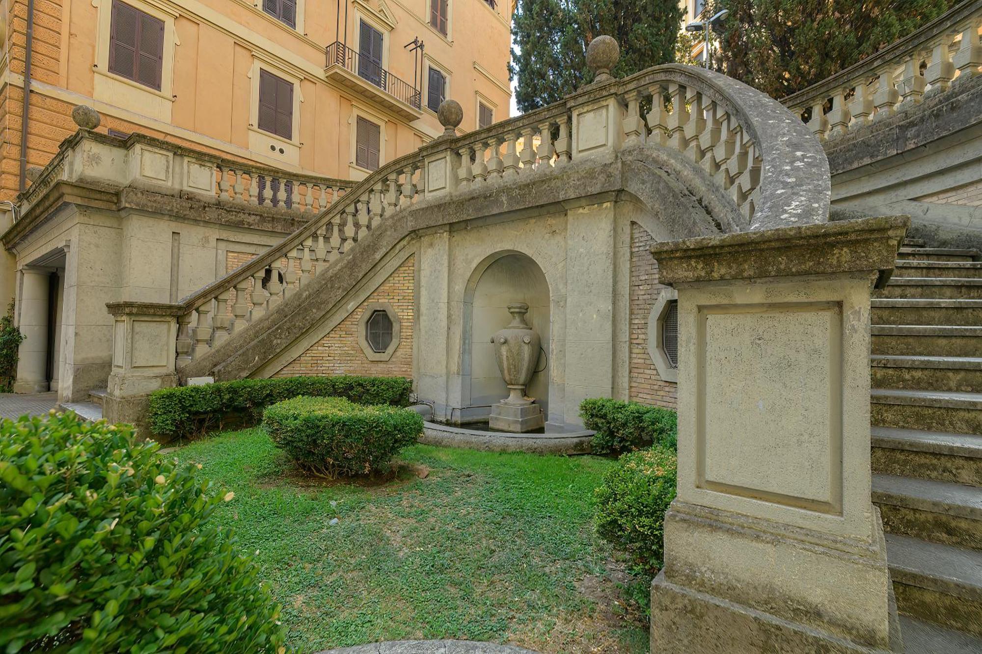 Salotto19 - Borghese *