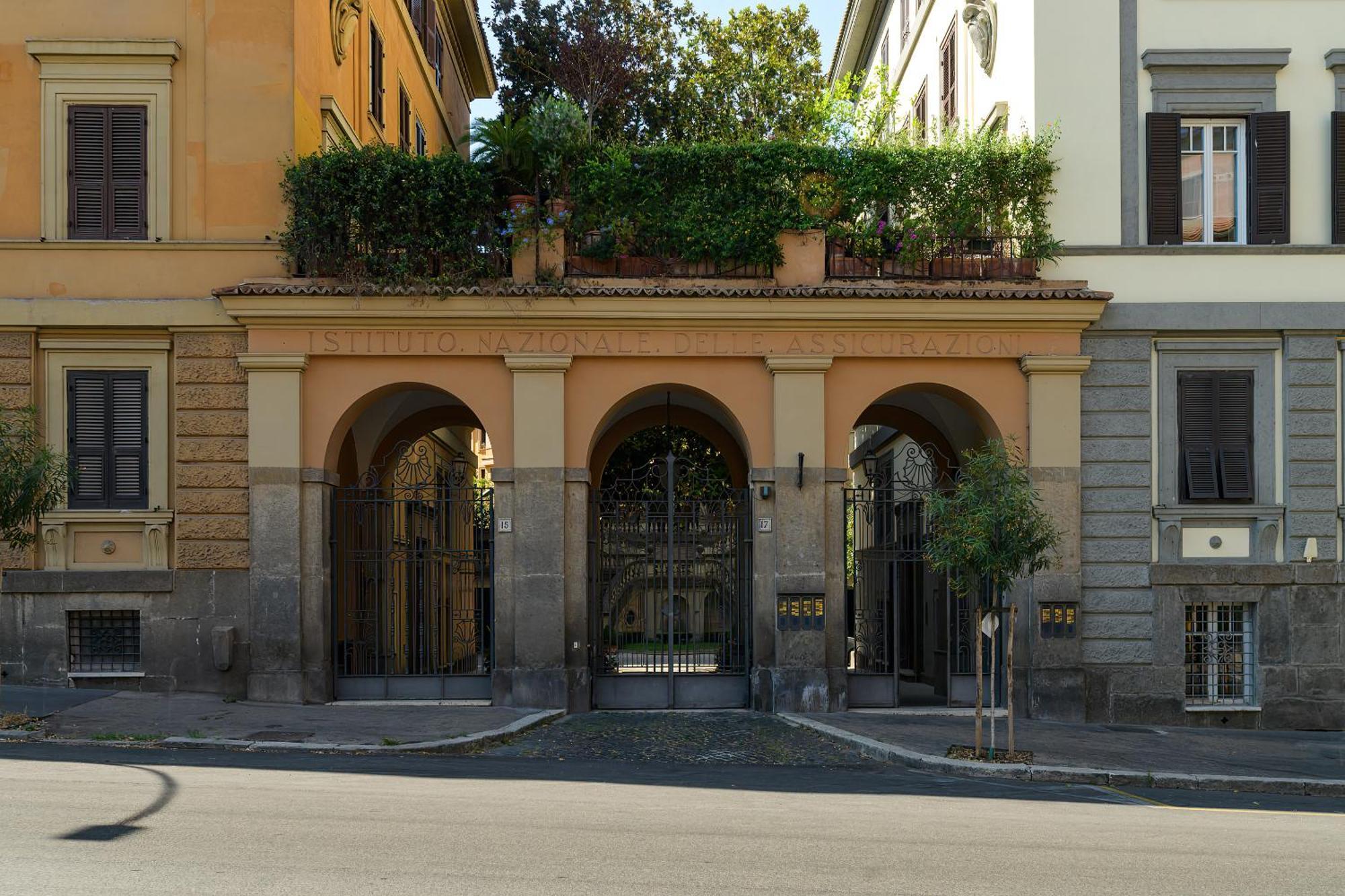 Apartment Salotto19 - Borghese *